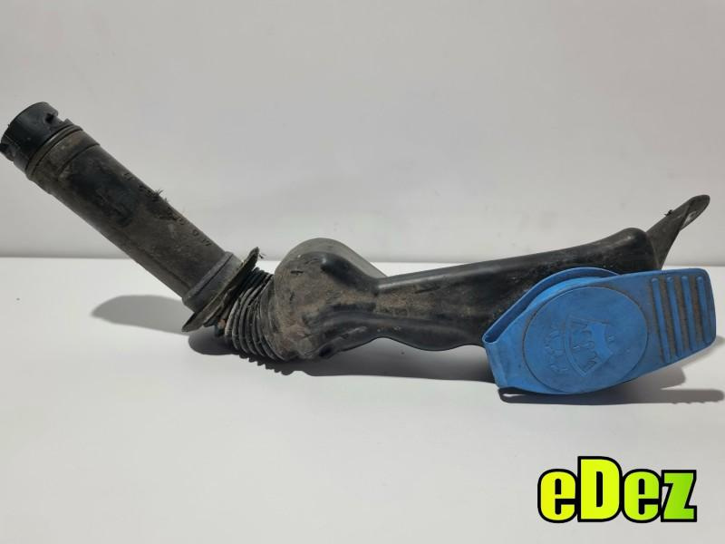 Gat umplere rezervor lichid parbriz Audi A6 (2004-2011) [4F2, C6] 2.0 tdi CAHA 4F0955452B