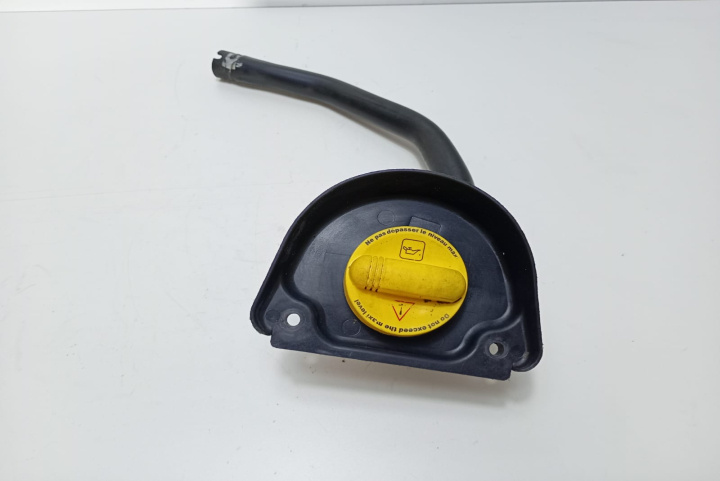 Gat umplere ulei motor 8200795333 Opel Movano B [facelift] [2014 - 2019]