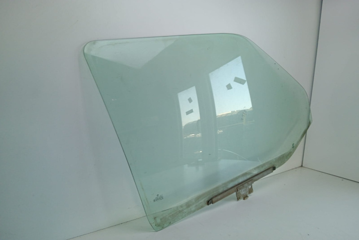 Gea6m usa dreapta fata Volkswagen VW Transporter T4 [1990 - 2003]