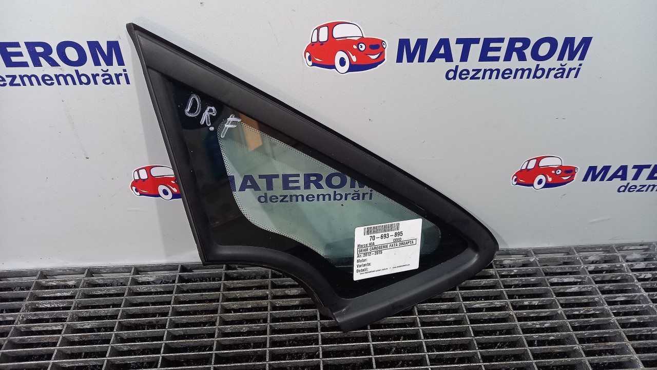 GEAM CAROSERIE FATA DREAPTA KIA CEED - -