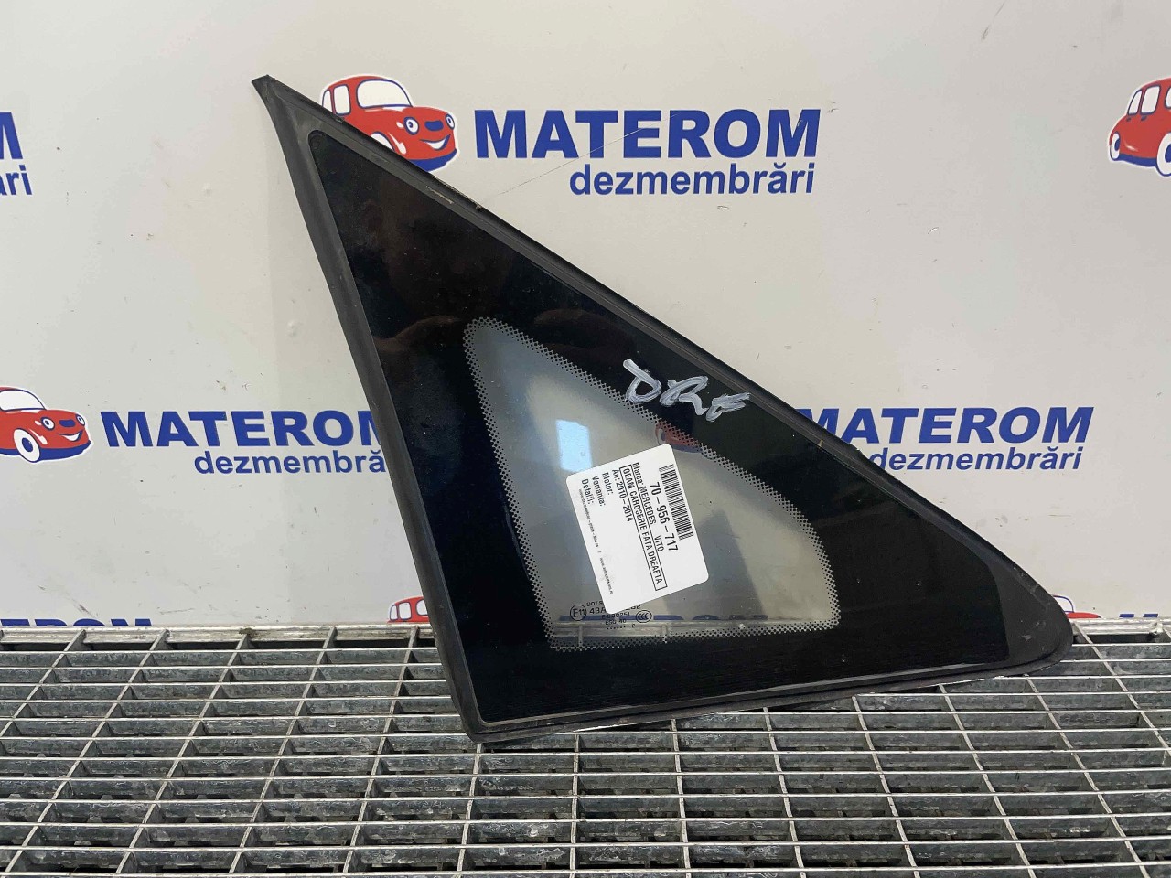 GEAM CAROSERIE FATA DREAPTA MERCEDES VITO - - (2010 2014)