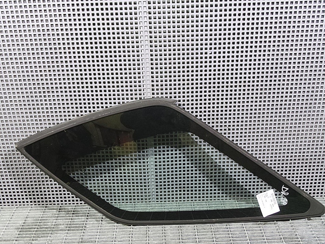 GEAM CAROSERIE SPATE DREAPTA KIA SORENTO SORENTO - - (2002 2006)