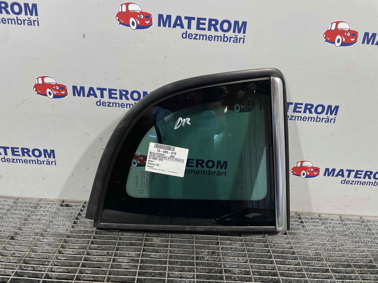 GEAM CAROSERIE SPATE DREAPTA PEUGEOT 3008 3008 - - (2008 2013)