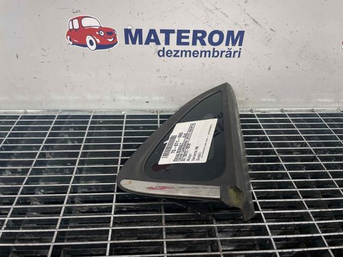GEAM CAROSERIE SPATE DREAPTA RENAULT CLIO - - (2012 2016)