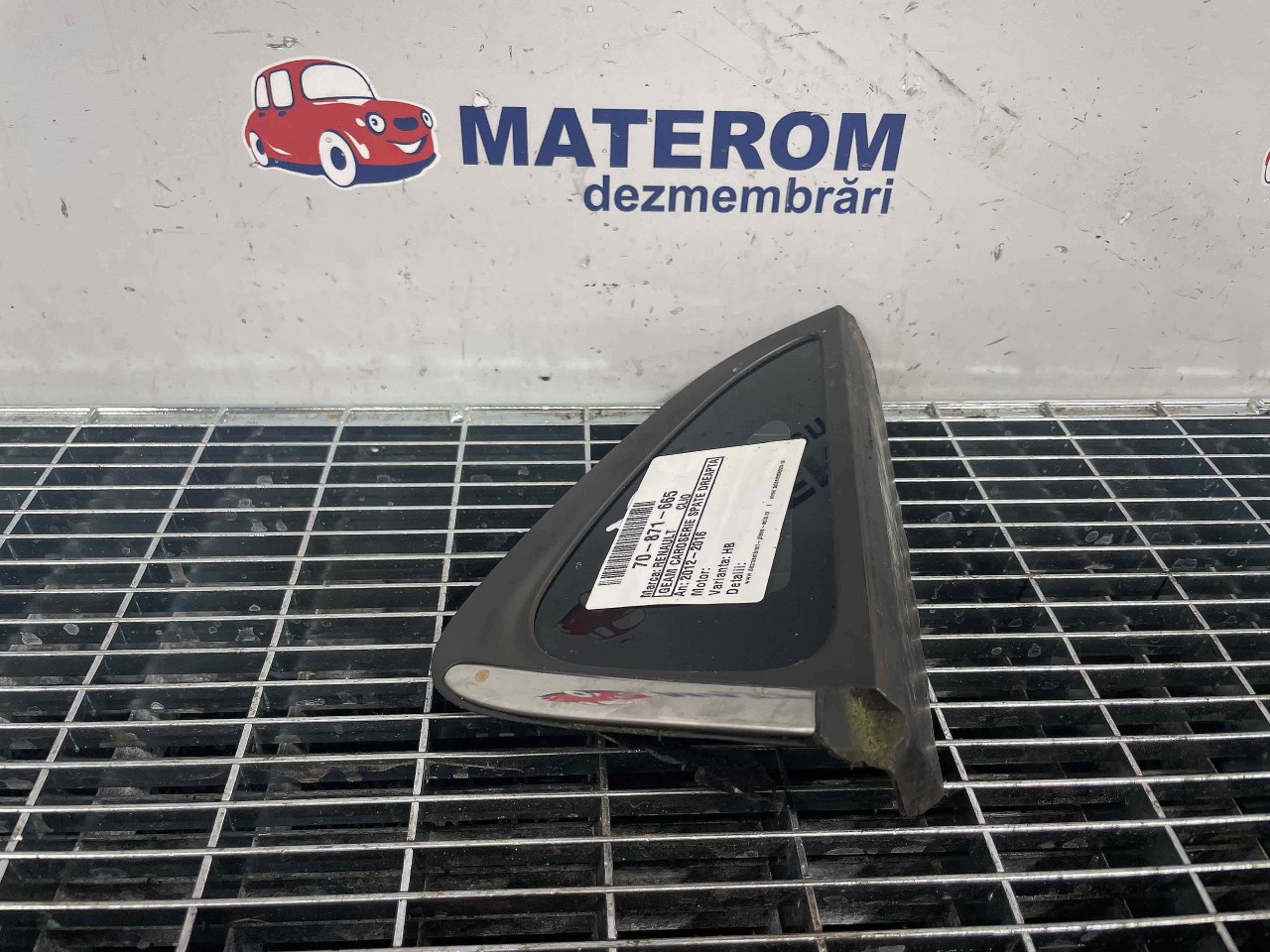 GEAM CAROSERIE SPATE DREAPTA RENAULT CLIO CLIO - - (2012 2016)