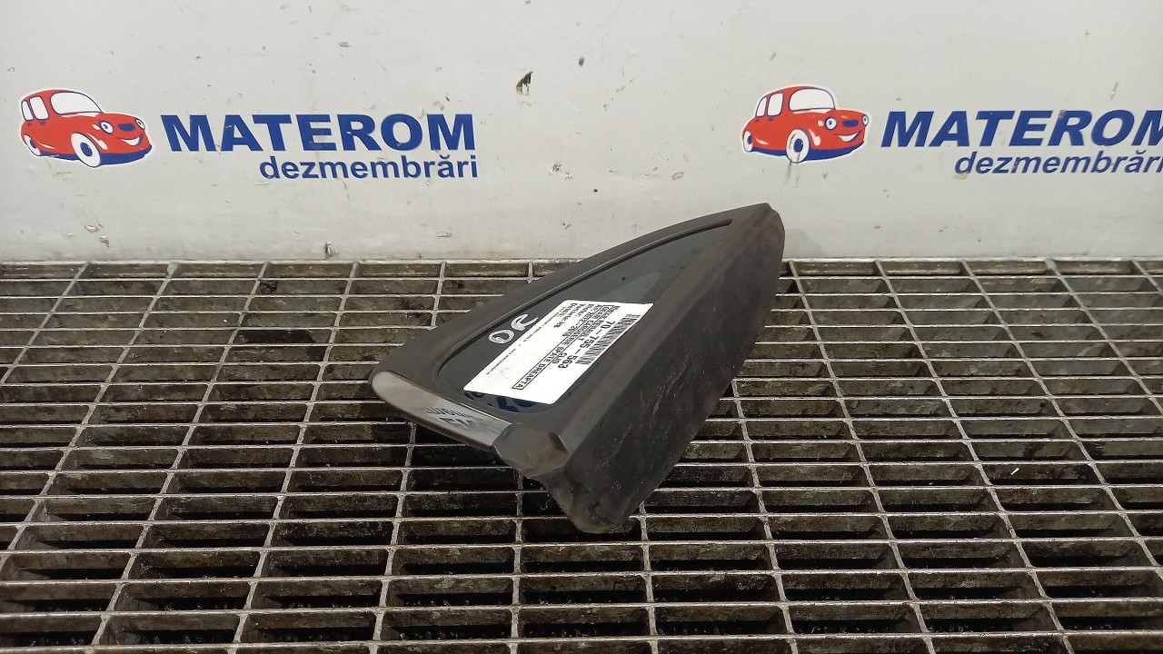 GEAM CAROSERIE SPATE DREAPTA RENAULT CLIO CLIO - - (2012 2016)