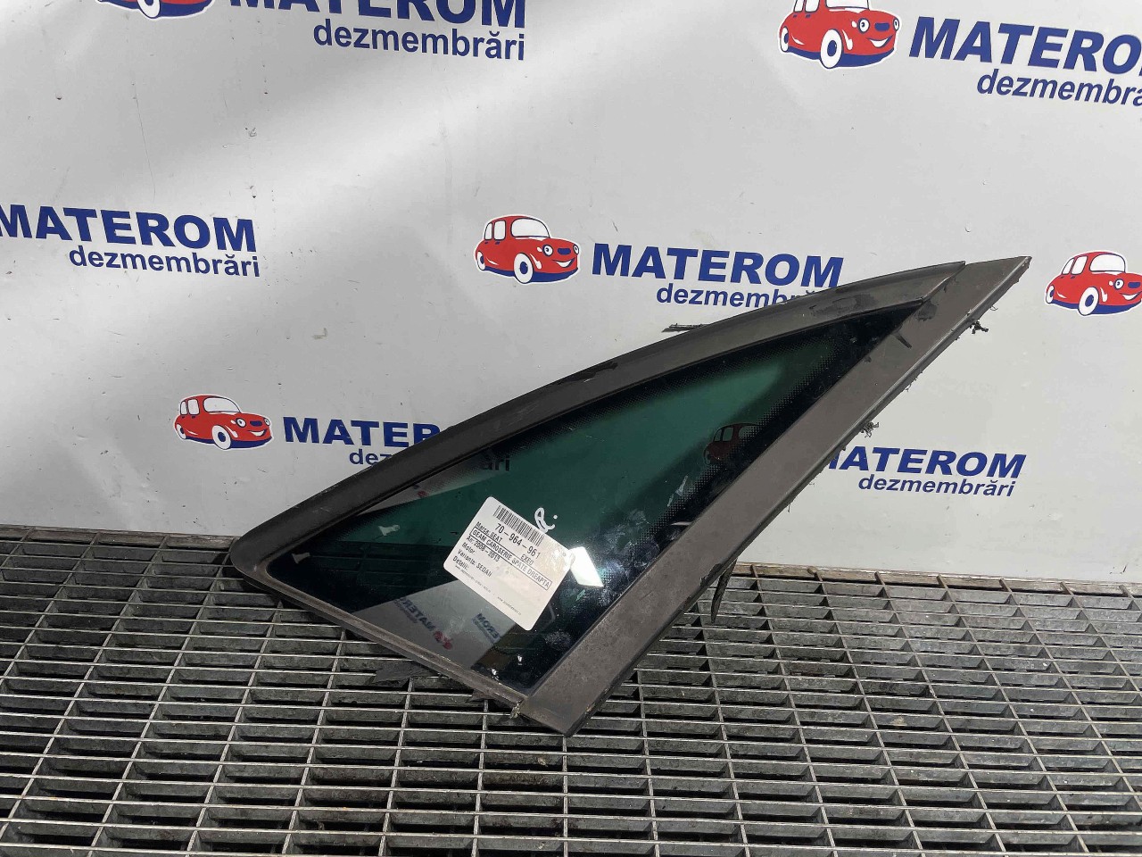GEAM CAROSERIE SPATE DREAPTA SEAT EXEO EXEO - - (2008 2013)