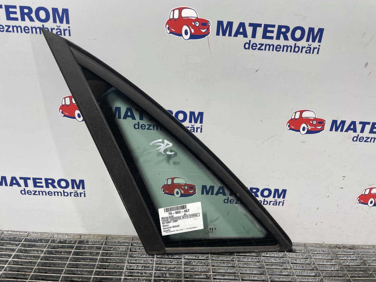 GEAM CAROSERIE SPATE STANGA AUDI A4 A4 - - (2004 2007)