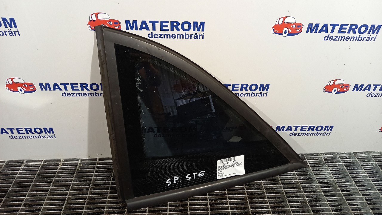 GEAM CAROSERIE SPATE STANGA FORD GRAND C