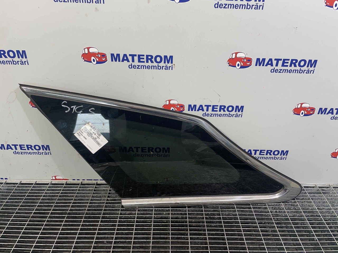 GEAM CAROSERIE SPATE STANGA HYUNDAI I40 - - (2011 2015)