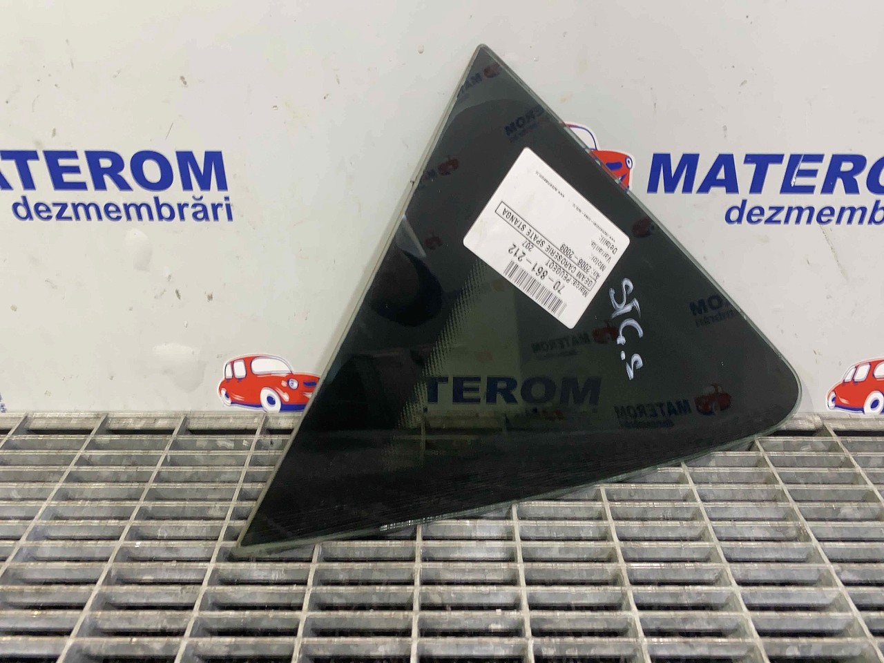 GEAM CAROSERIE SPATE STANGA PEUGEOT 207 207 - - (2006 2009)