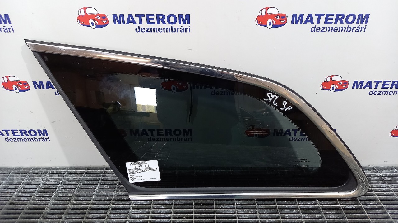 GEAM CAROSERIE SPATE STANGA TOYOTA AVENSIS - - (2008 2012)