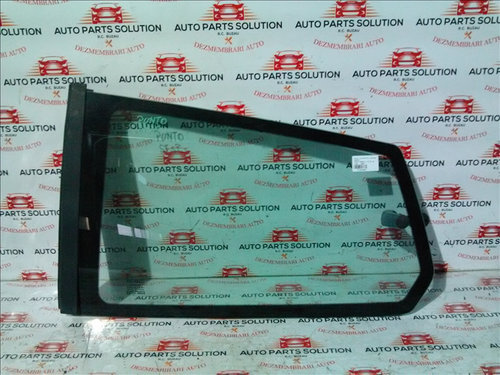 Geam caroserie stanga spate FIAT PUNTO 1.2 B an fabr. 2007