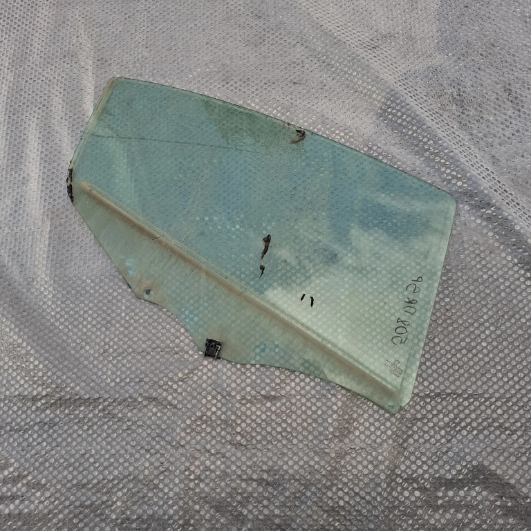 Geam Culisant Dreapta Spate Peugeot 308 (4A, 4C) 2007-2013 Clar Dot39As2M34, E243R000929, 43R000929, E000189