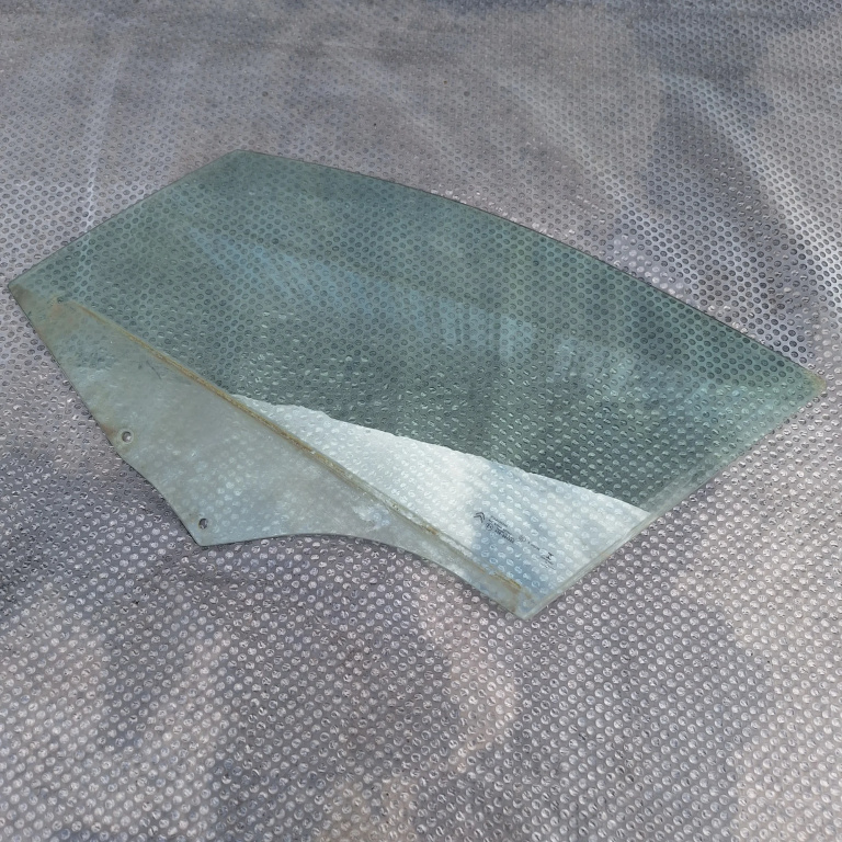 Geam Culisant Stanga Fata Citroen C4 1 (Lc) 2004-2010 Clar As2M3240Dot682, E143R001582, 43R001582, E000199