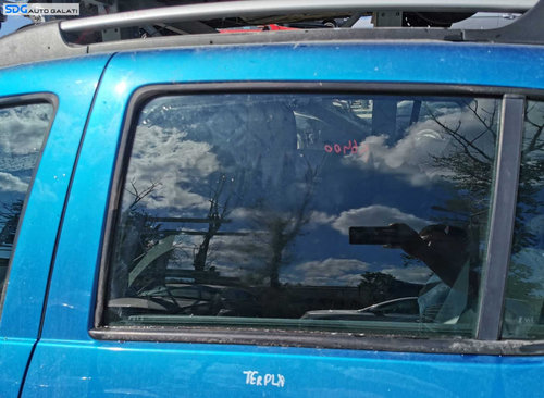 Geam Culisant Stanga Spate de pe Usa Portiera Dacia Sandero 2 2012 - 2020 [K6400]