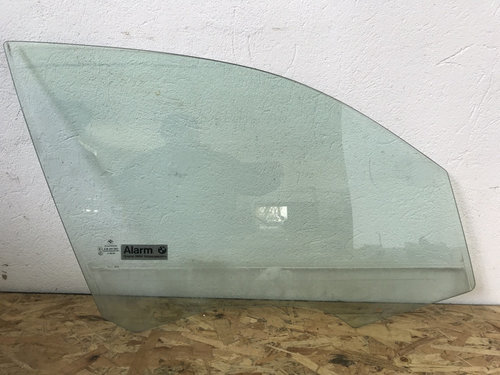 Geam dreapta fata BMW E87 120i hatchback 2006 (Cod intern: 13501)