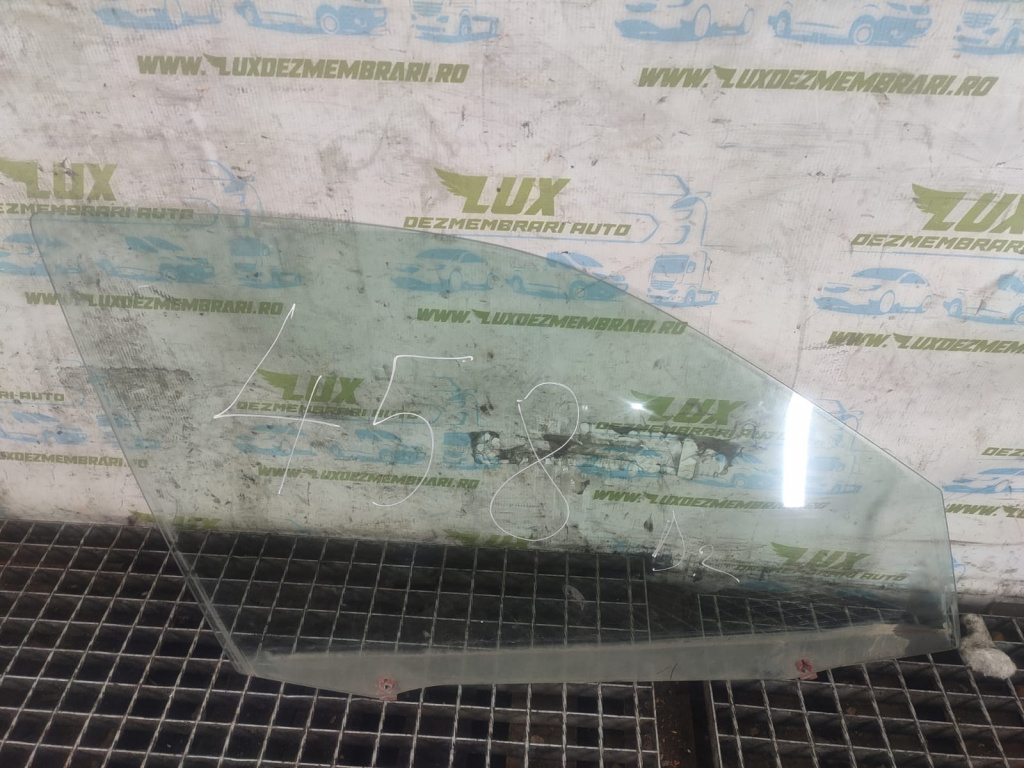 Geam dreapta fata BMW Seria 3 E46 [1997 - 2003] 2.0 d 204D1