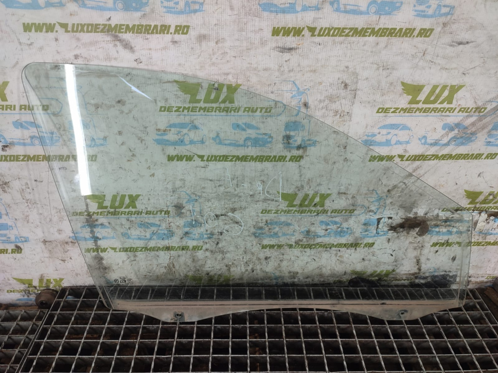 Geam dreapta fata Kia Sorento [2002 - 2006] 2.5 crdi D4CB
