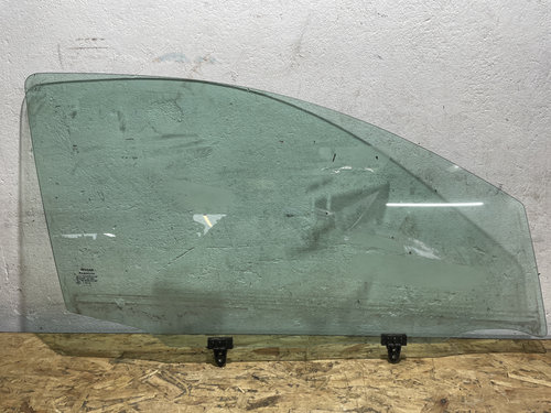 Geam dreapta fata Nissan Qashqai 1.6 dCi Manual, 130cp R9M sedan 2012 (cod intern: 220929)