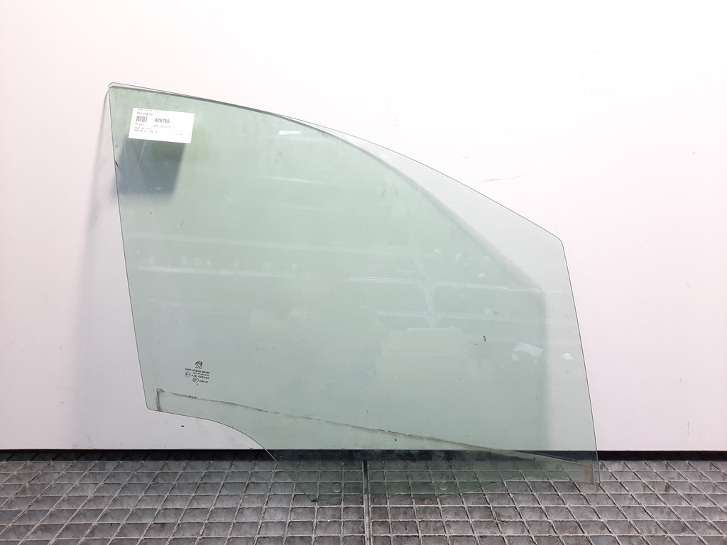 Geam dreapta fata, Peugeot 208 (id:425765)