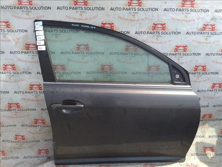 Geam dreapta fata TOYOTA AVENSIS an fabr.2007