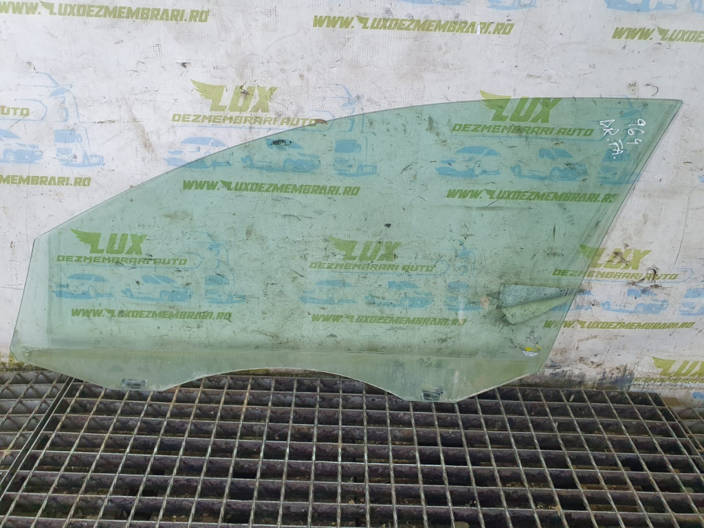 Geam dreapta fata Volkswagen VW Passat B6 [2005 - 2010] 2.0 tdi cbdc