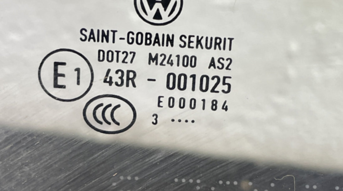 Geam dreapta fata VW Golf 7 1.4TSI Manual sedan 2014 (cod intern: 226952)