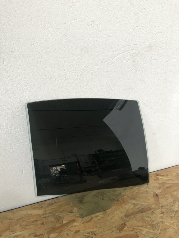 Geam dreapta spate Bmw 535i F10 sedan 2010 (cod intern: 13562)
