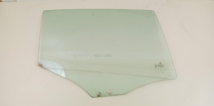 Geam dreapta spate BMW Seria 1 E87 [2004 - 2007]