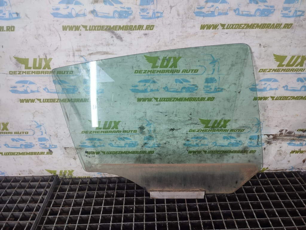 Geam dreapta spate Opel Astra H [2004 - 2007] 1.4 benzina Z14XEP
