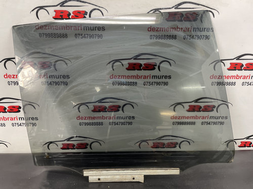 Geam dreapta spate Toyota RAV 4 D4D 2.2 177 cp Manual sedan 2007 (cod intern: 221236)