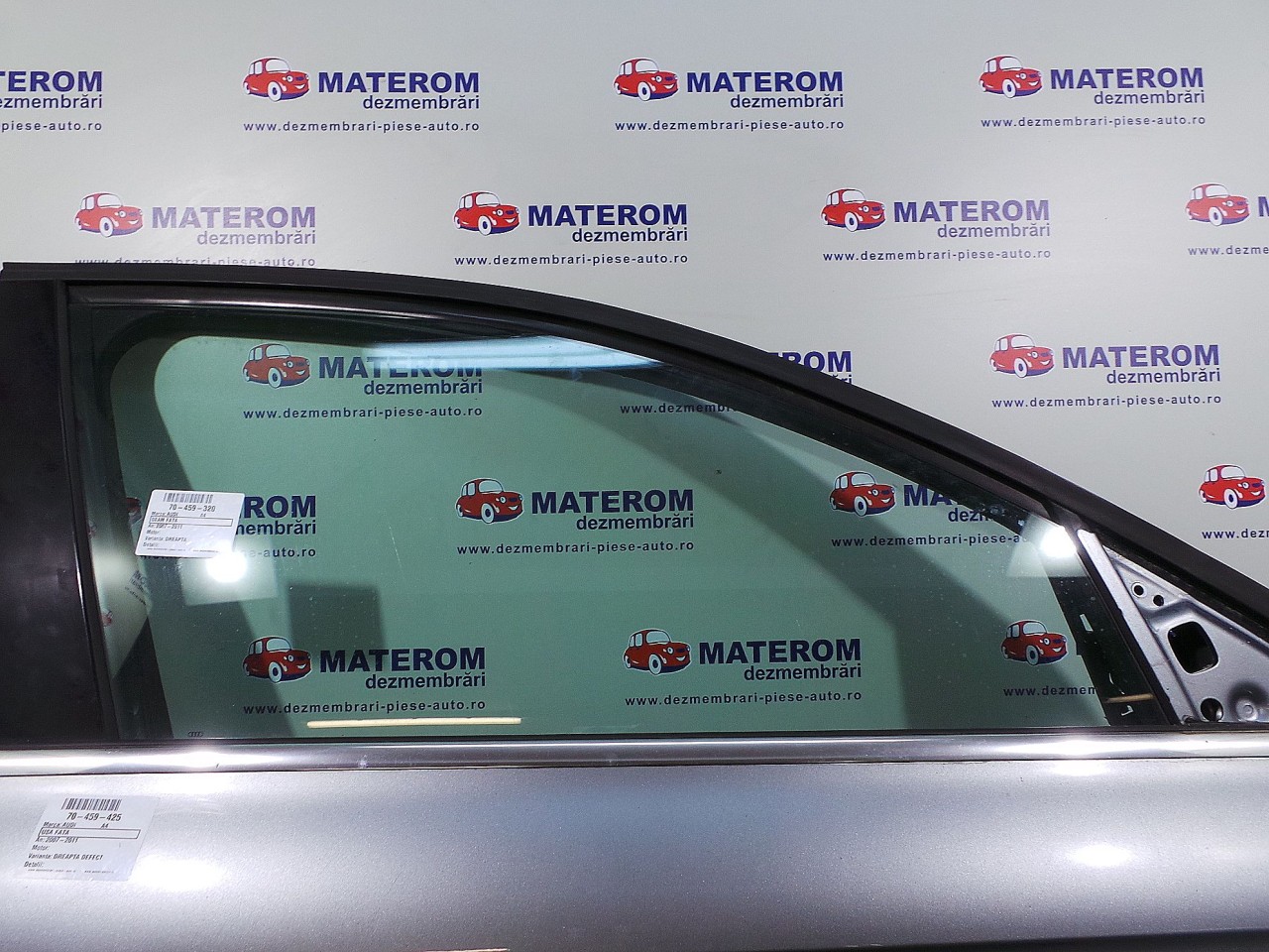 GEAM FATA DREAPTA AUDI A4 - - (2007 2011)