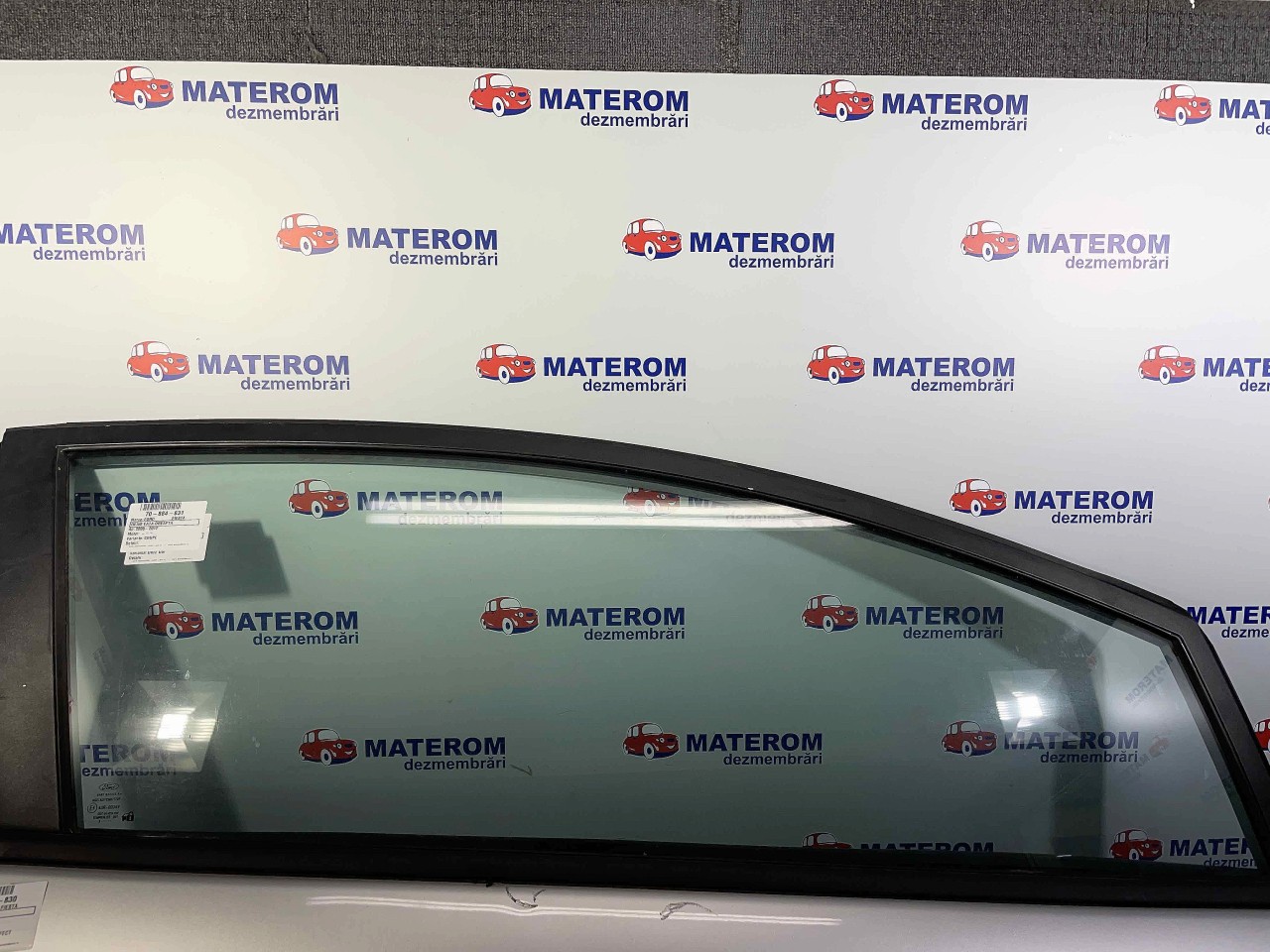 GEAM FATA DREAPTA FORD FIESTA FIESTA - - (2008 2012)