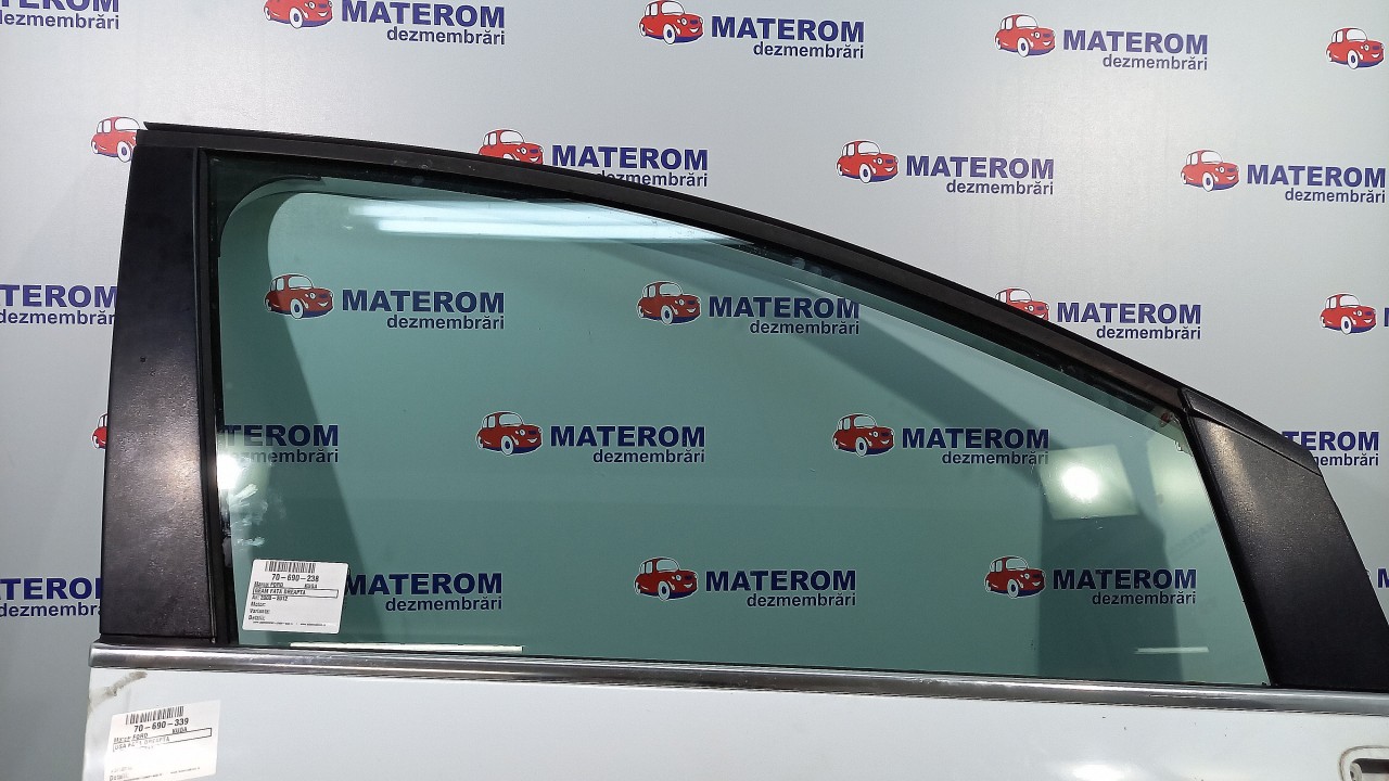 GEAM FATA DREAPTA FORD KUGA - - (2008 2012)