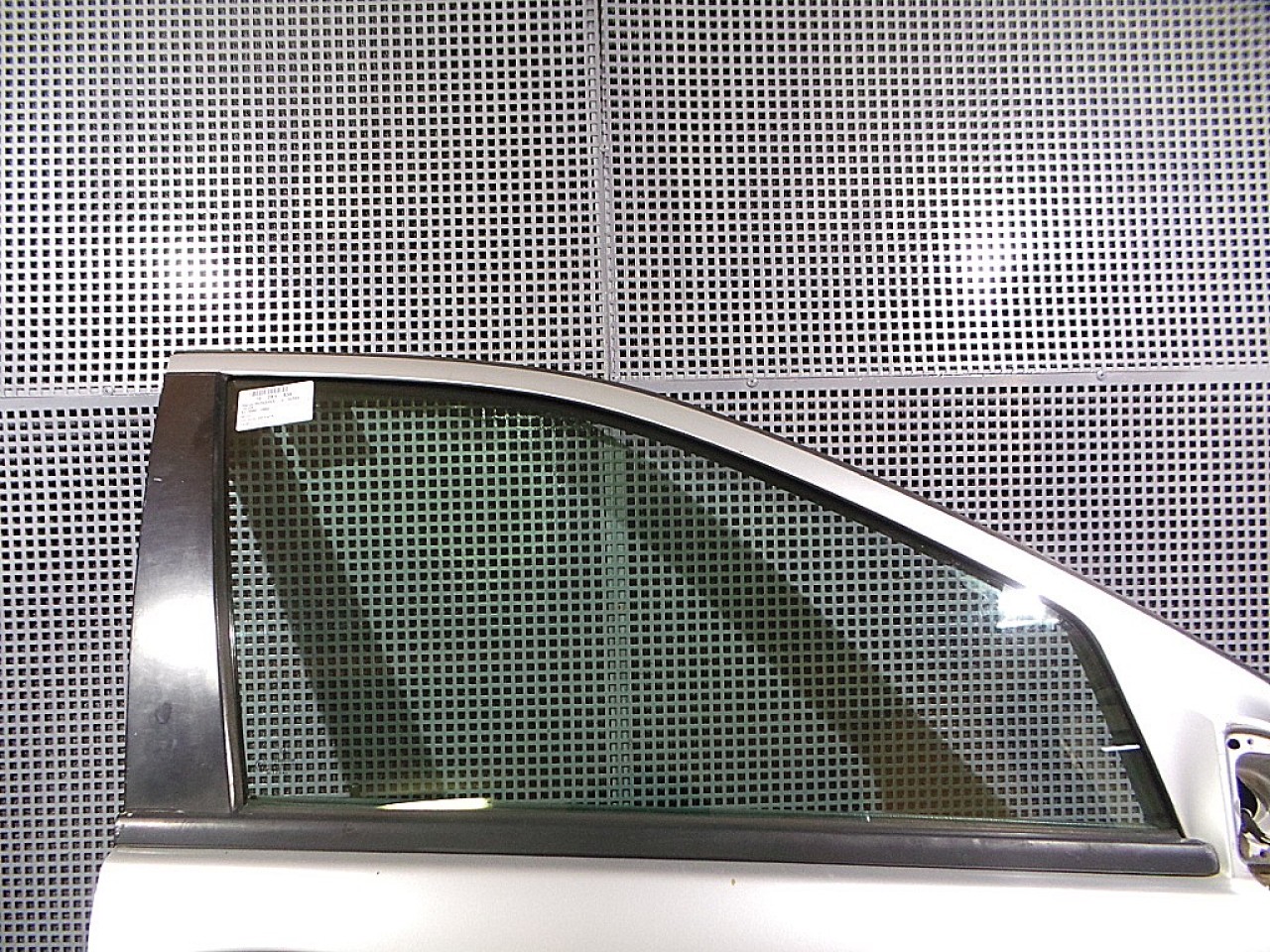 GEAM FATA DREAPTA MERCEDES C-CLASS - - (2000 2007)