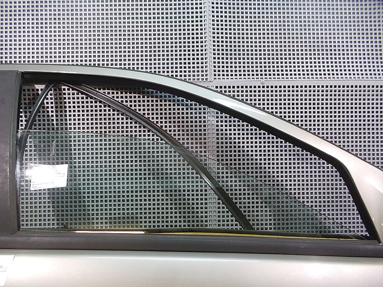 GEAM FATA DREAPTA MERCEDES C-CLASS - - (2000 2007)