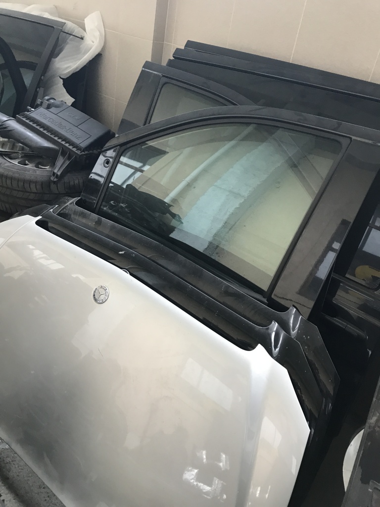 Geam fata Mercedes Vito W639