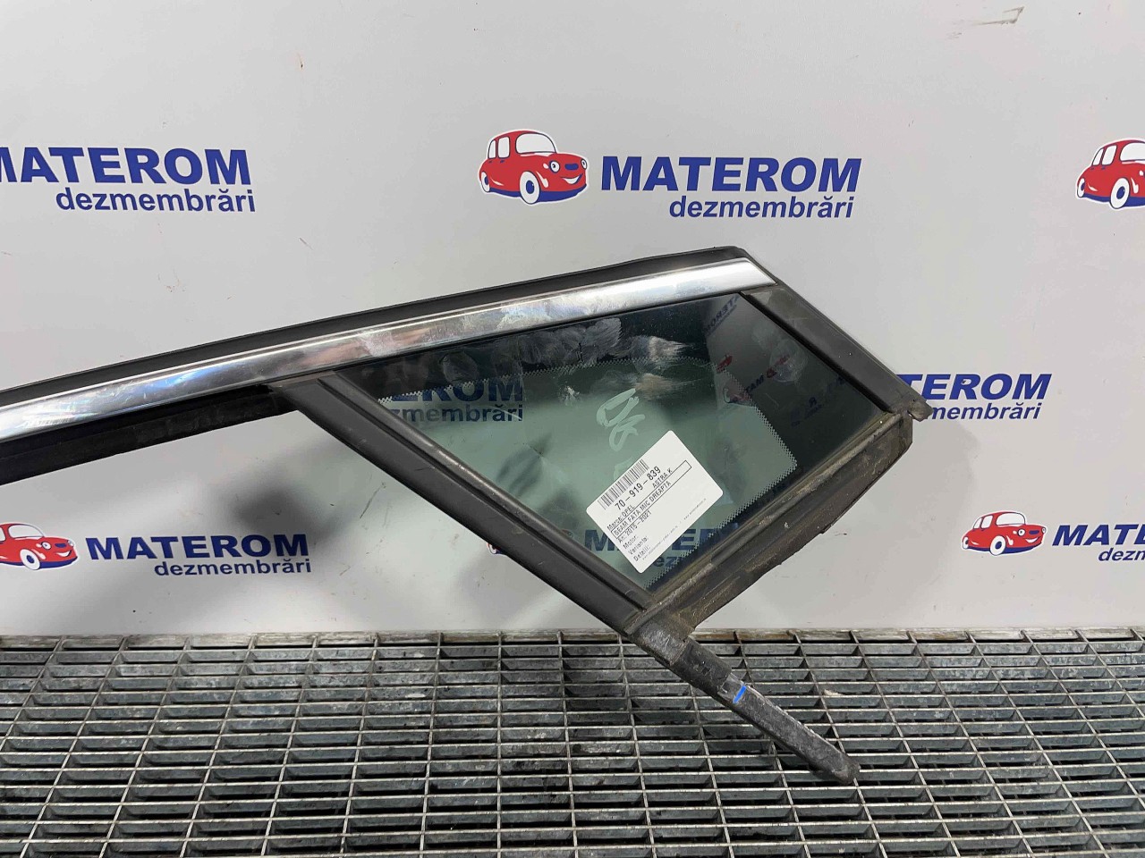 GEAM FATA MIC DREAPTA OPEL ASTRA K - - (2015 2021)