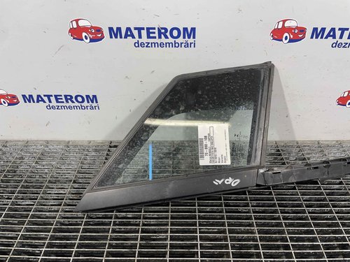 GEAM FATA MIC DREAPTA RENAULT CAPTUR - - (2013 2016)