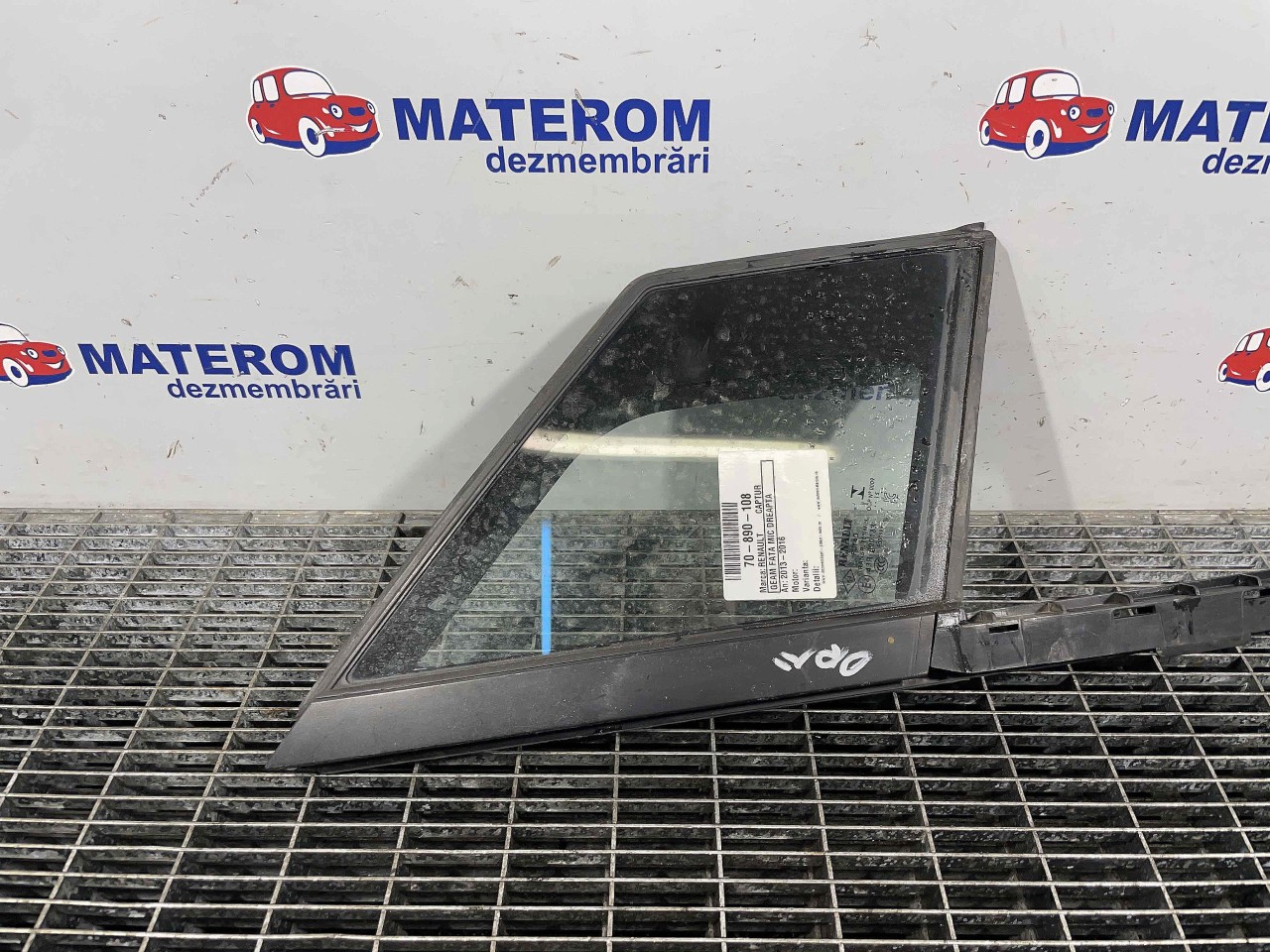 GEAM FATA MIC DREAPTA RENAULT CAPTUR CAPTUR - - (2013 2016)