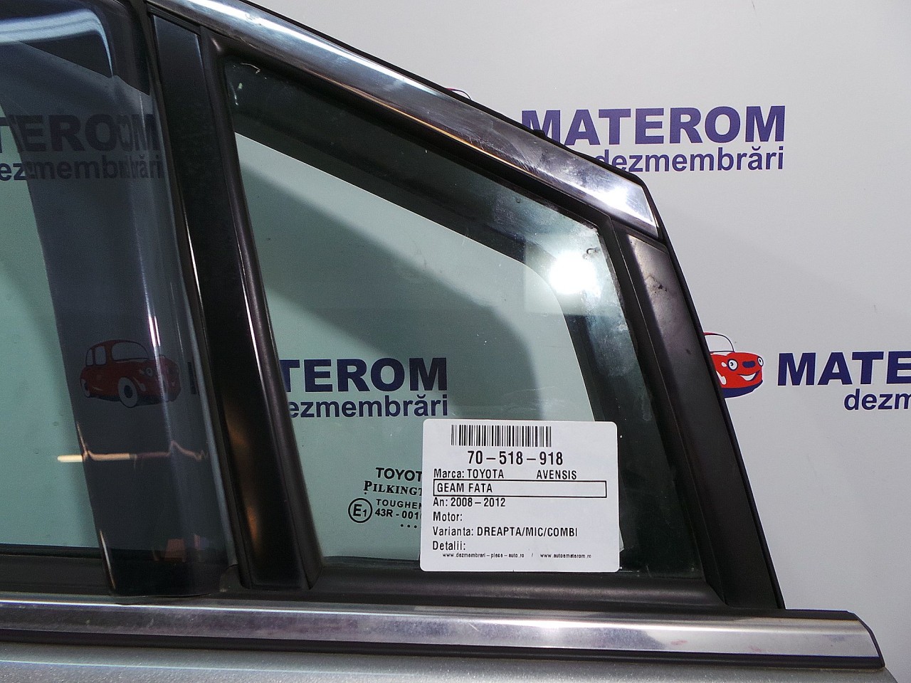 GEAM FATA MIC DREAPTA TOYOTA AVENSIS - - (2008 2012)