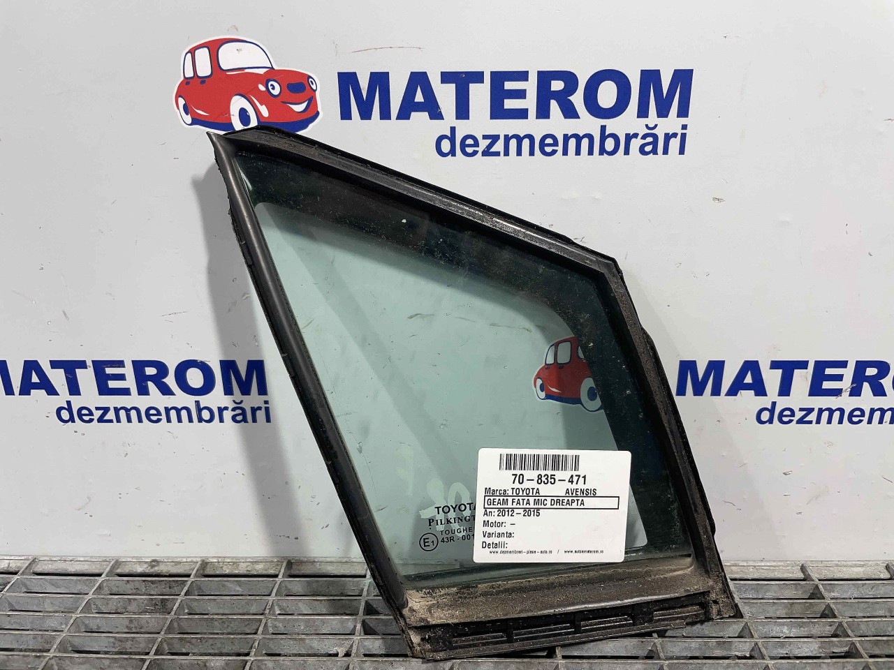 GEAM FATA MIC DREAPTA TOYOTA AVENSIS - - (2012 2015)