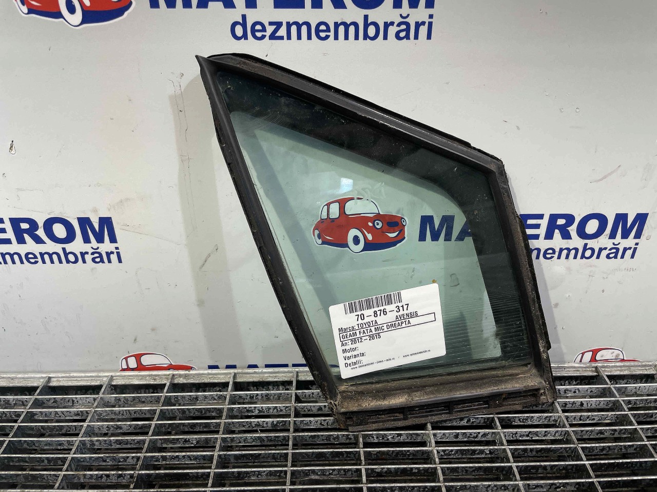 GEAM FATA MIC DREAPTA TOYOTA AVENSIS - - (2012 2015)