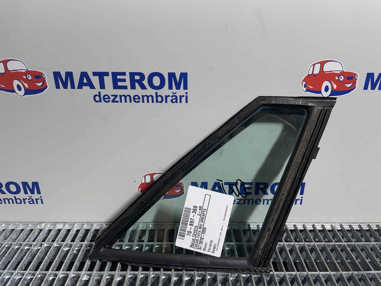 GEAM FATA MIC DREAPTA TOYOTA C-HR C-HR - - (2016 2020)