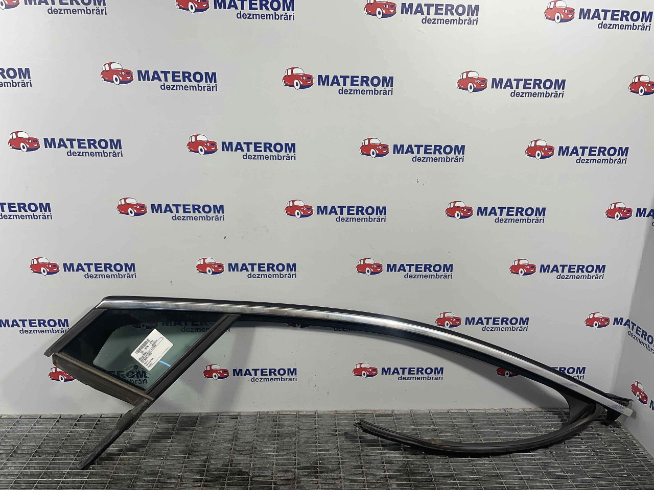 GEAM FATA MIC STANGA OPEL ASTRA K - - (2015 2021)