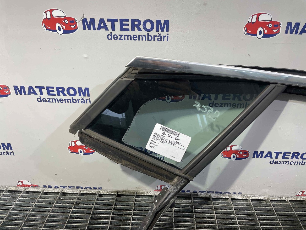 GEAM FATA MIC STANGA OPEL ASTRA K ASTRA K - - (2015 2021)