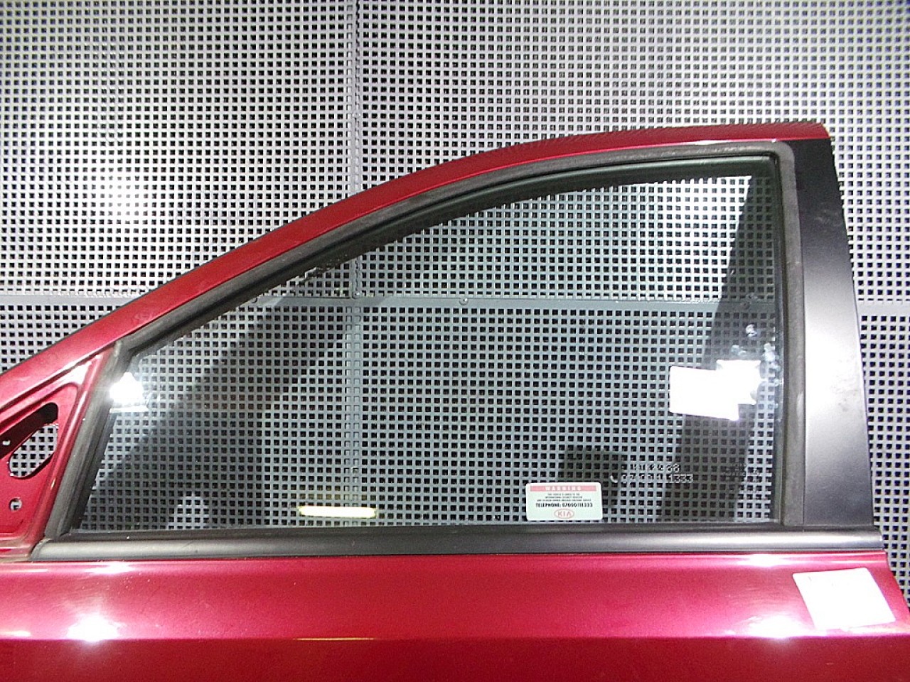 GEAM FATA STANGA KIA SORENTO - - (2002 2006)