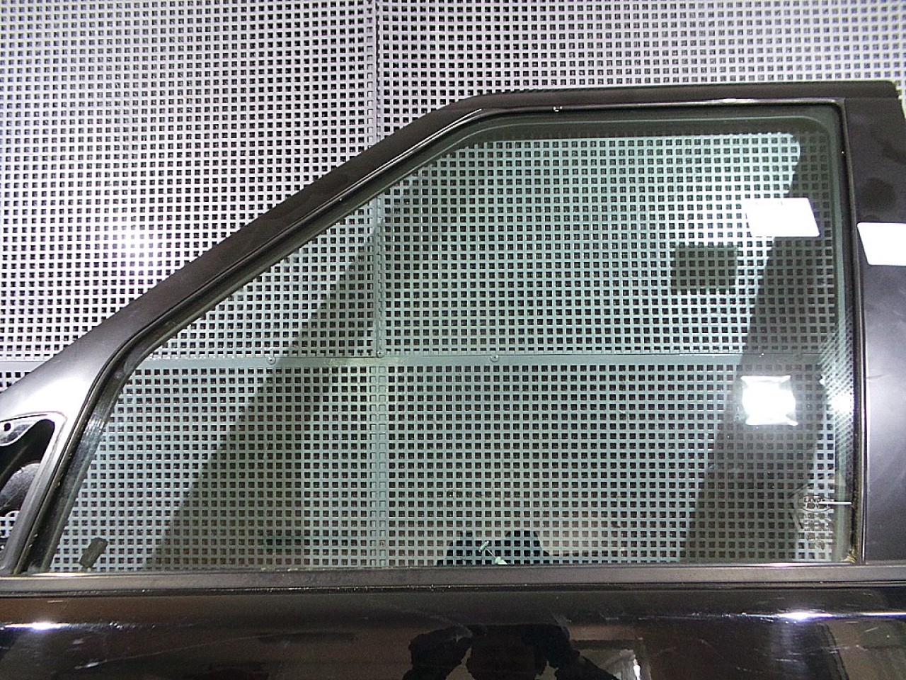GEAM FATA STANGA LAND ROVER DISCOVERY - - (2004 2009)