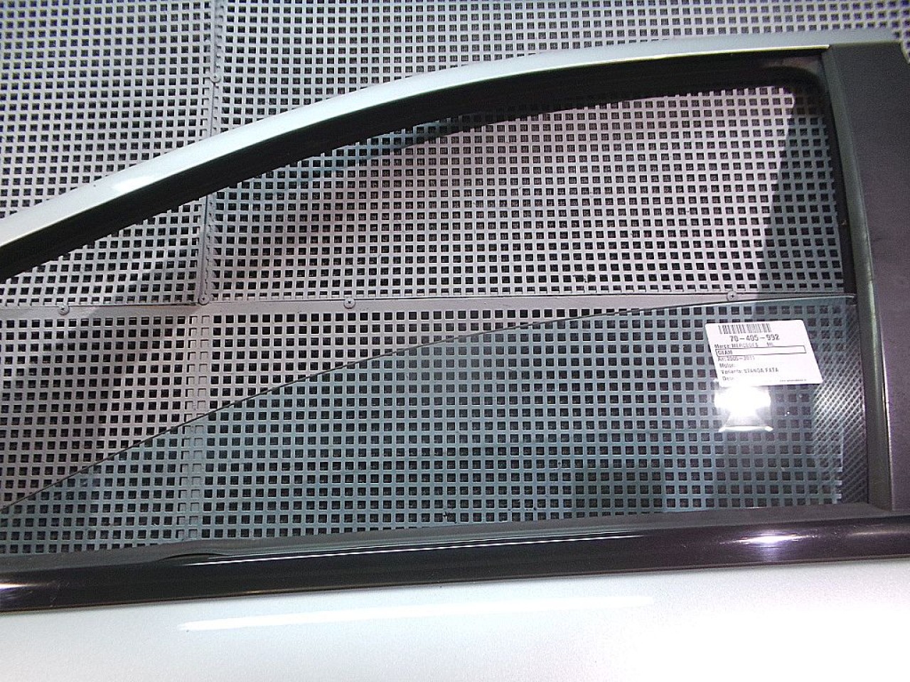 GEAM FATA STANGA MERCEDES ML - - (2005 2011)